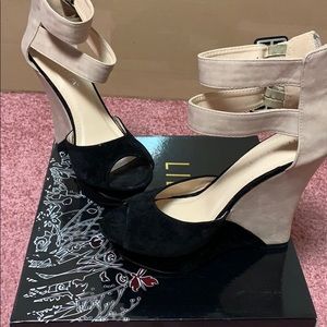 COPY - Liliana brand blocked Wedges